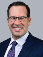 19-25-1684-VL001 DME & nAMD Faculty headshot EichenbaumCMYK